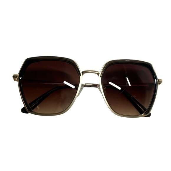 GINCE Goods Linda Metal Frame Sunglasses in Gold main image 12